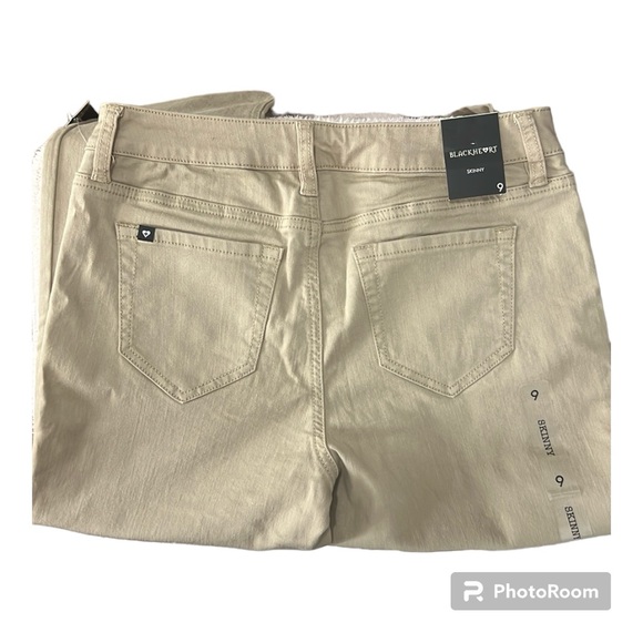 Hot Topic Blackheart Skinny Khaki Pants Size 9 New - Picture 3 of 5